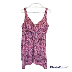 NWT 2pc Twist Vneck Hankie Hem Swimdress Set Swimsuits For All